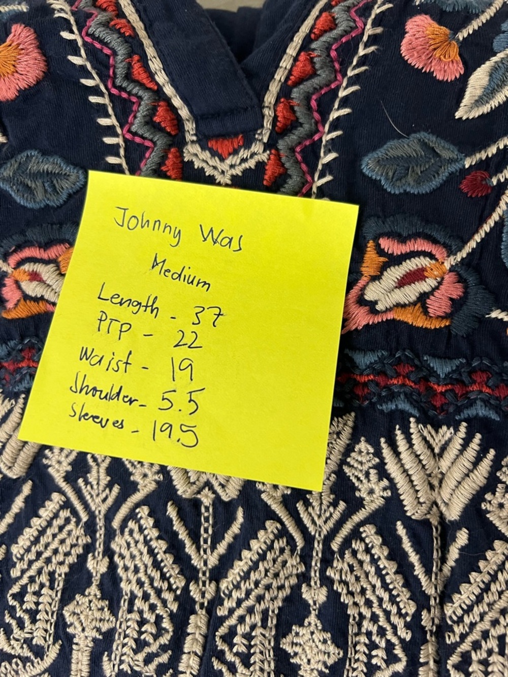 Johnny Was  Embroidered Long-Sleeve knee length Dress Medium PTP 20 - Picture 11 of 12